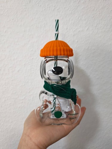 Starbucks peanuts snoopy - starbucks, 3d