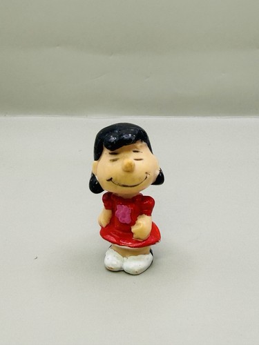 Peanuts lucy van - peanuts, pelt