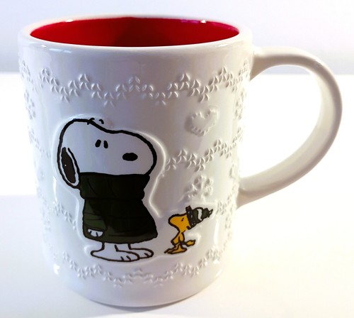Snoopy woodstock peanuts - snoopy,